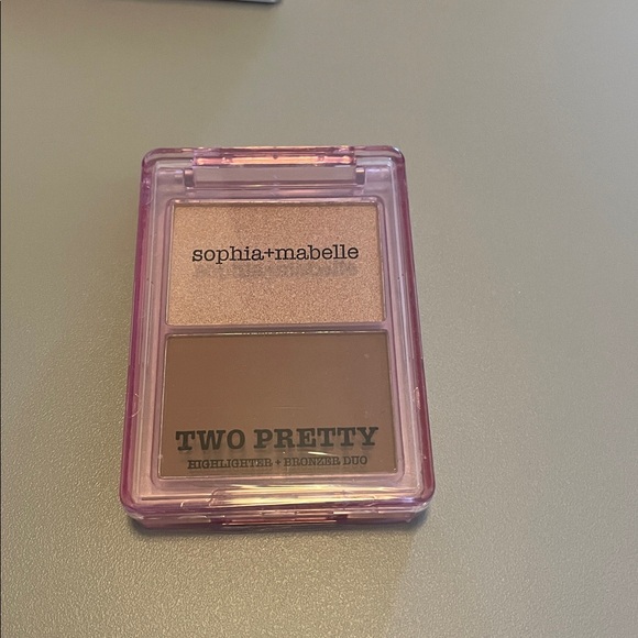 Glam Makeup Set - Picture 6 of 14